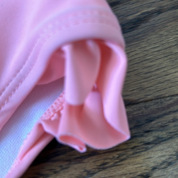 Pair of 2-Piece Bathing Suits 3T - Picture 9 of 10